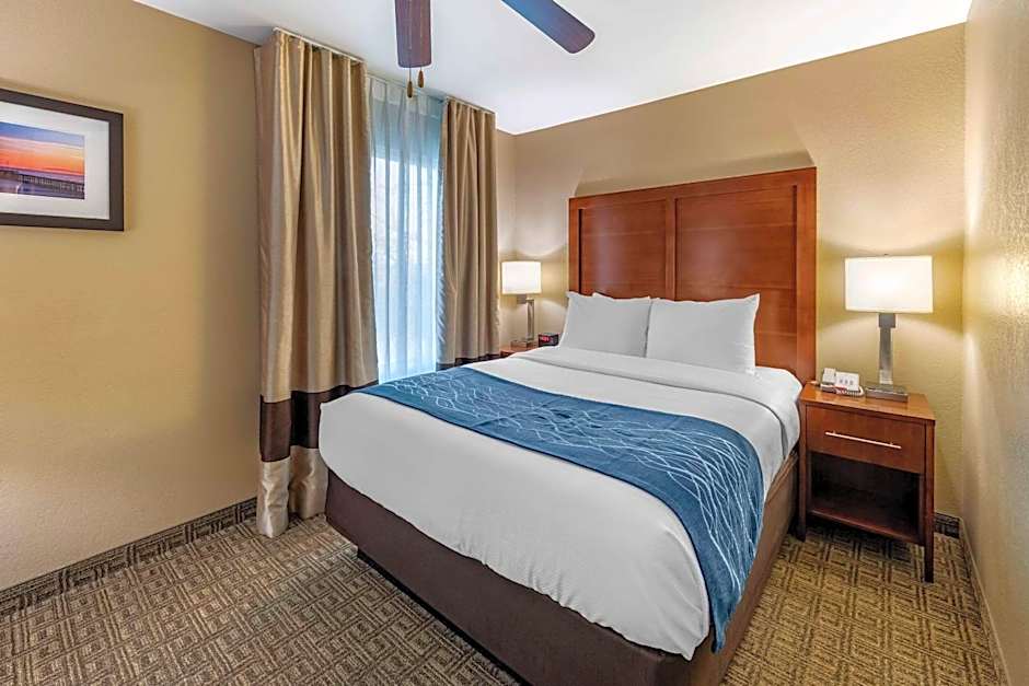 Comfort Inn & Suites Ventura Beach