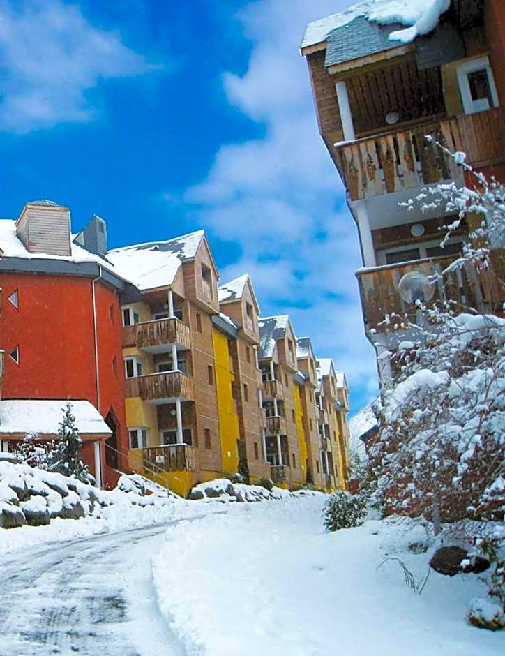 Lagrange Vacances Le Domaine des 100 Lacs