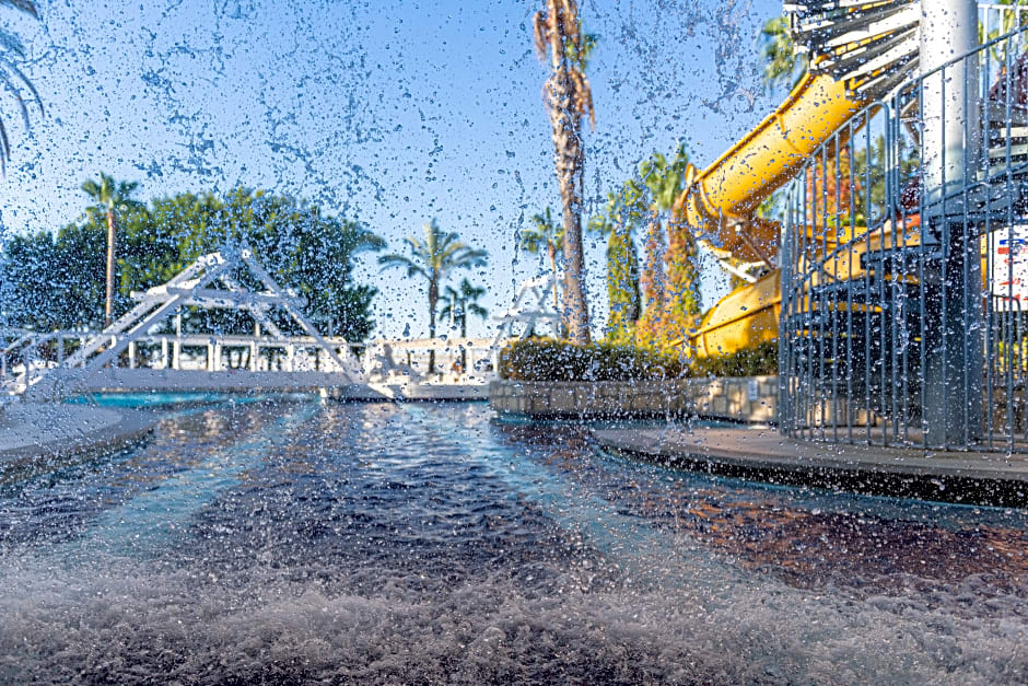 Sealife Buket Beach Hotel