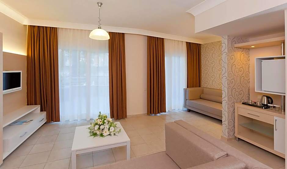 Club Mermaid Village