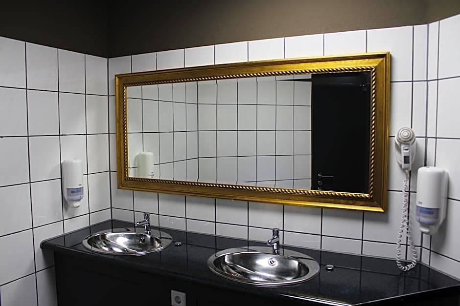 BoxHotel Göttingen (App Based Hotel)