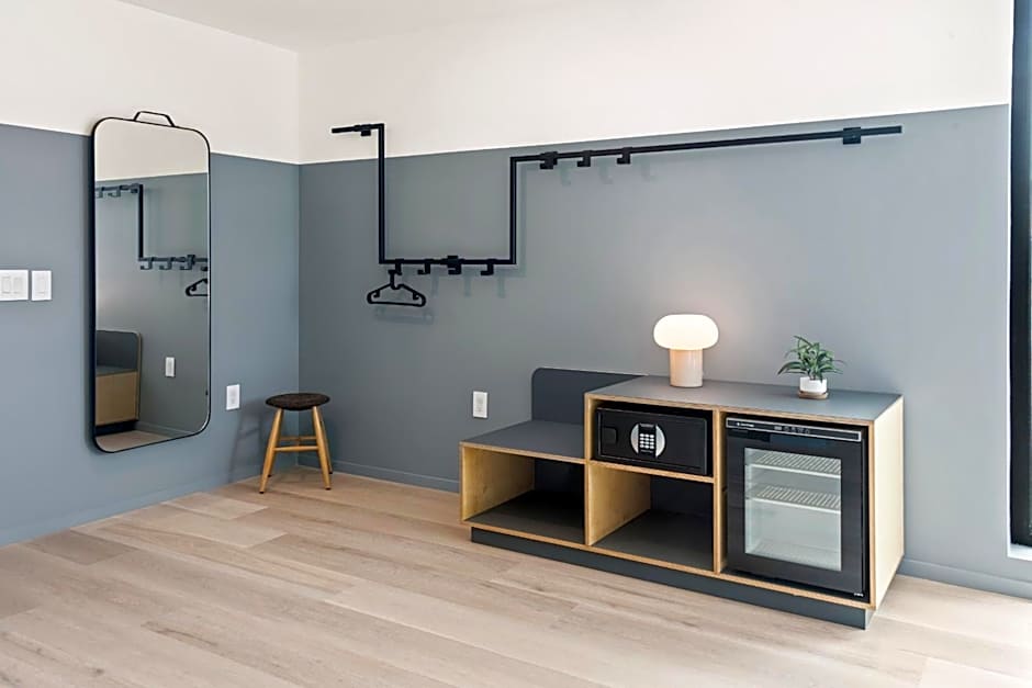 The Metric - Los Angeles Downtown