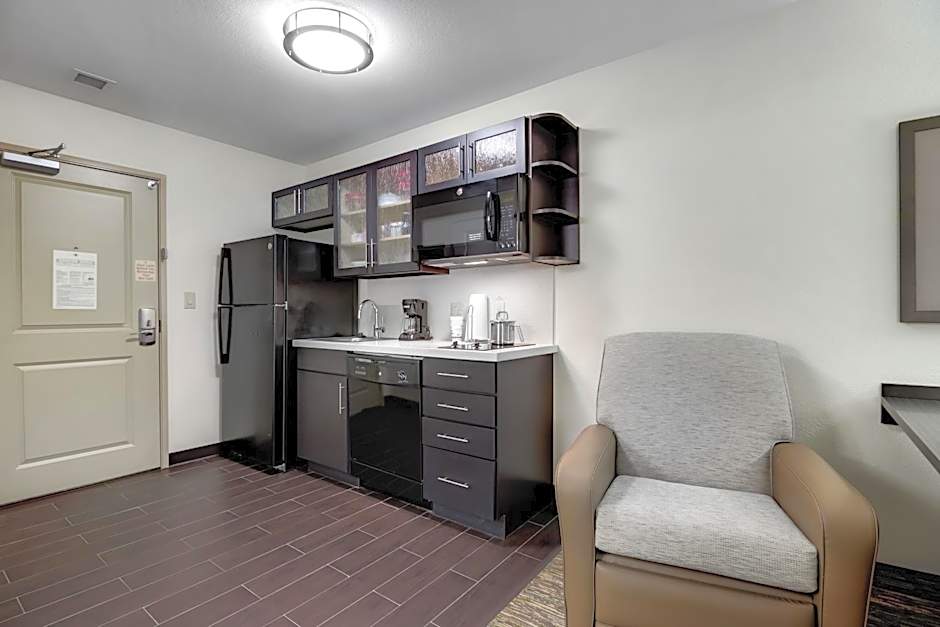 Candlewood Suites Waco By IHG