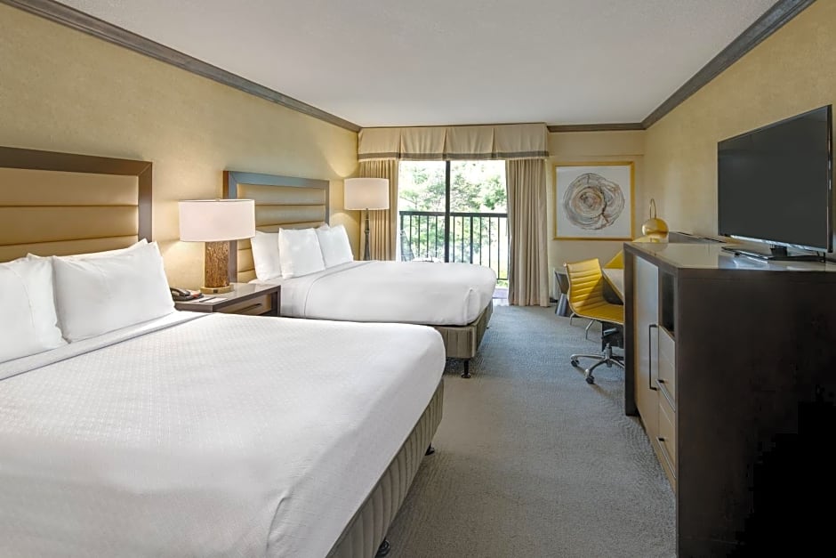 Crowne Plaza Resort Asheville, an IHG Hotel