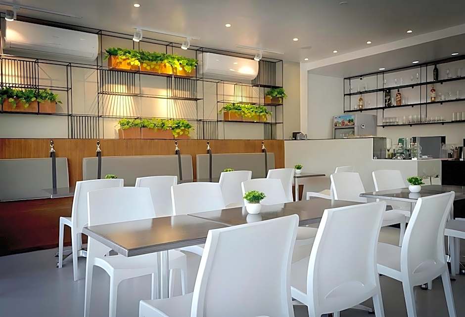 Casa Veles Hotel