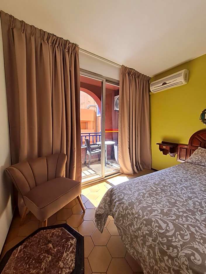 Hotel Tachfine