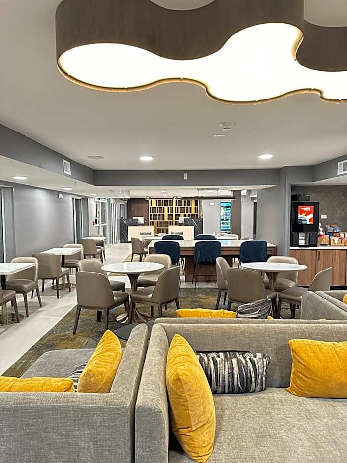 La Quinta Inn By Wyndham Columbia NE / Fort Jackson
