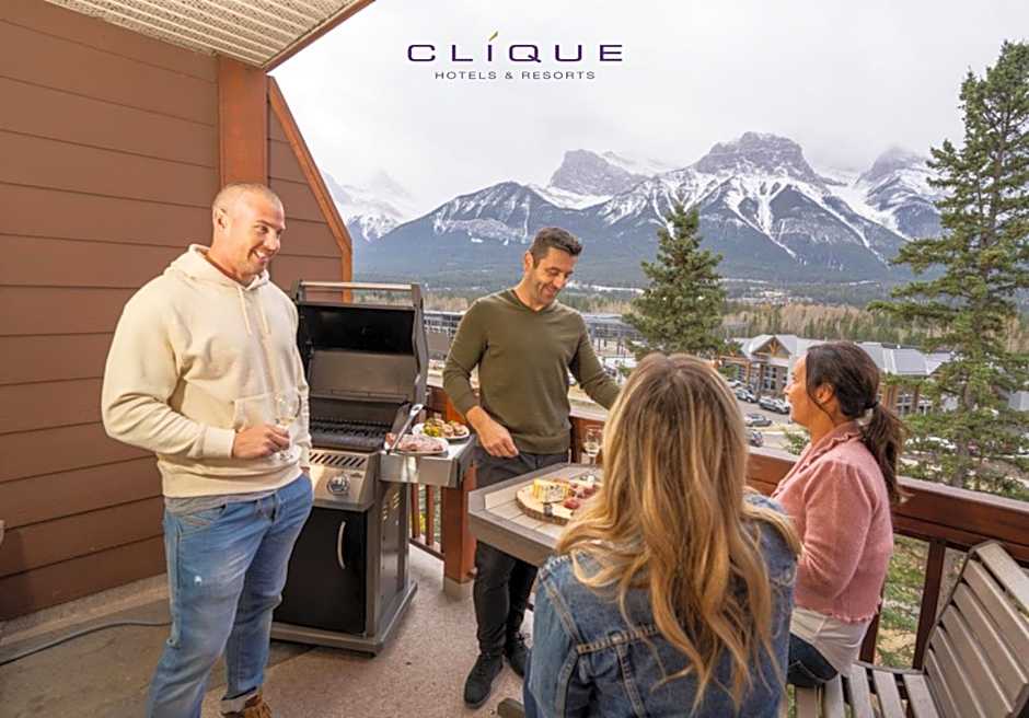 Falcon Crest Lodge by CLIQUE