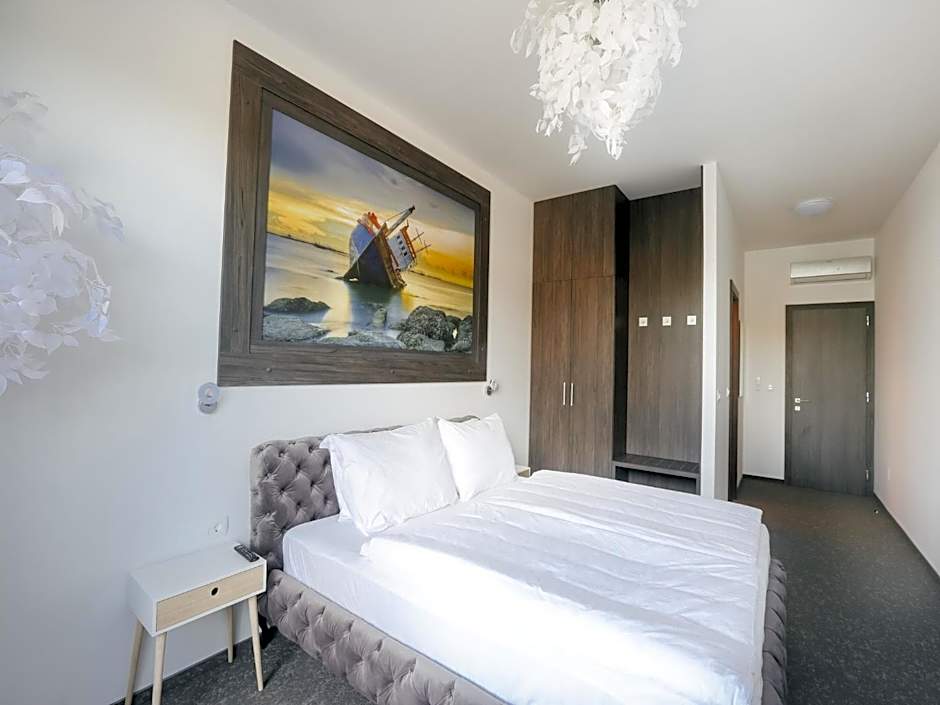 Barbara Piran Beach Hotel