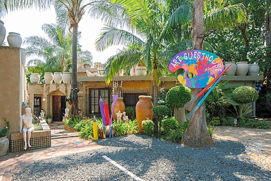The Art Guesthouse