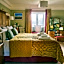 Cliff Farmhouse B&B Suites