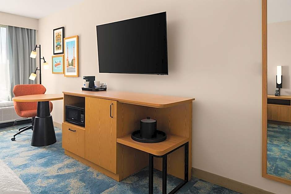 Hampton Inn by Hilton Philadelphia International Airport