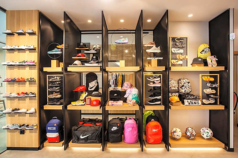 Hospedium H Cabo Sport