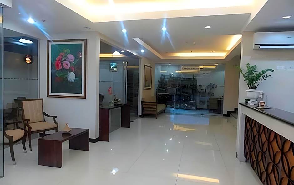 Main Hotel and Suites Cebu