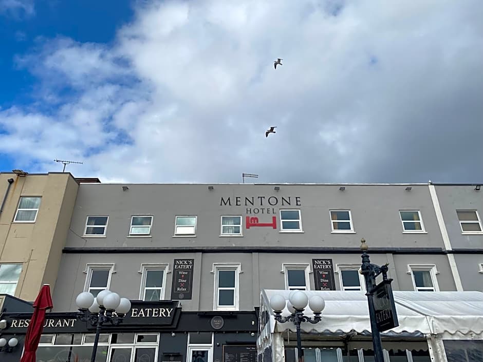 Bay view rooms at Mentone Hotel