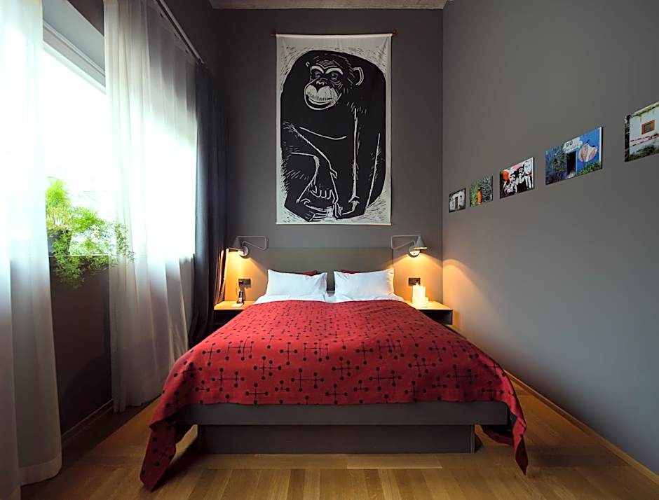 The Flushing Meadows Hotel