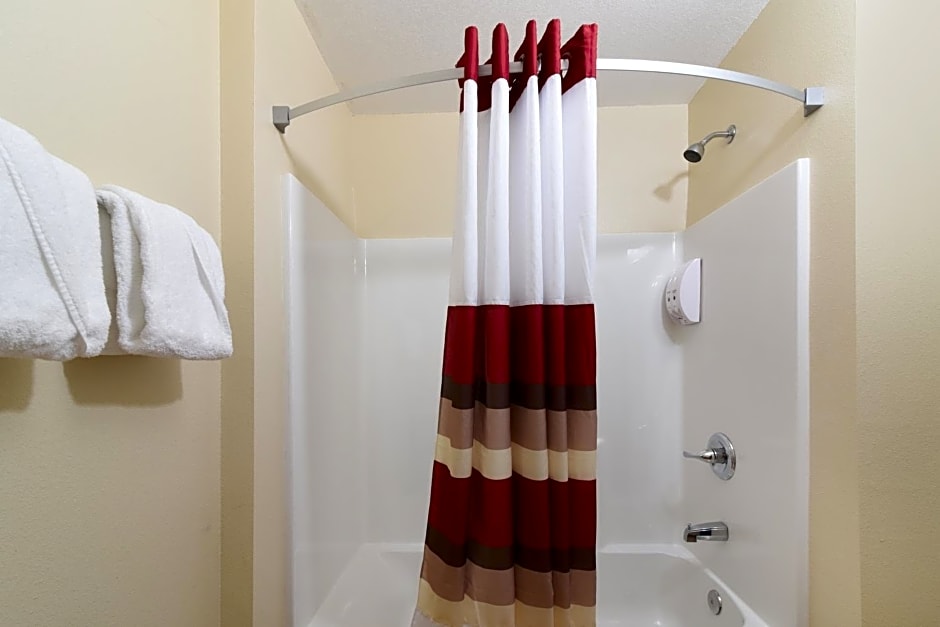 Red Roof Inn Bakersfield