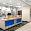 Holiday Inn Express & Suites Willows by IHG