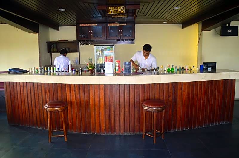 Champlung Mas Hotel