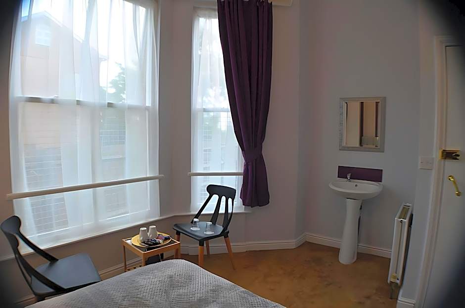 Queens Guest House