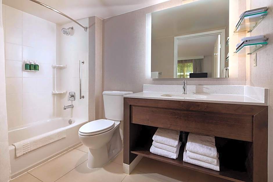 Sonesta ES Suites Fresno