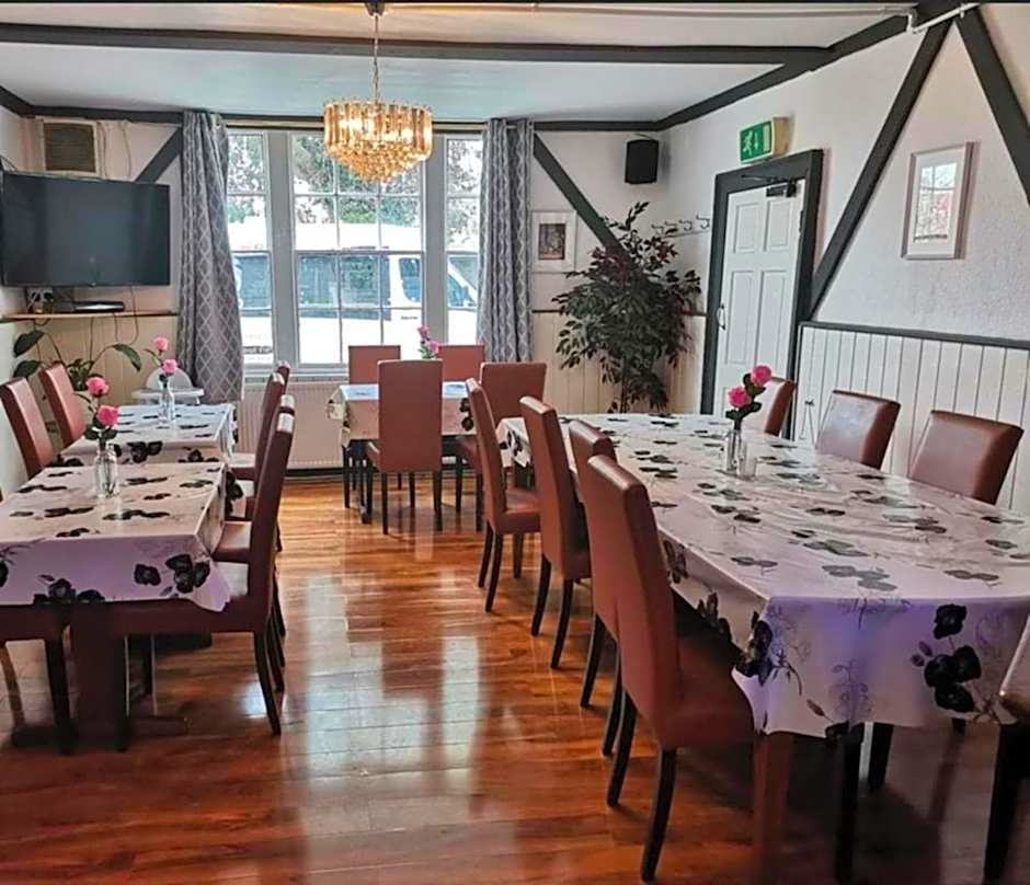 Swan Inn, Heathrow Airport