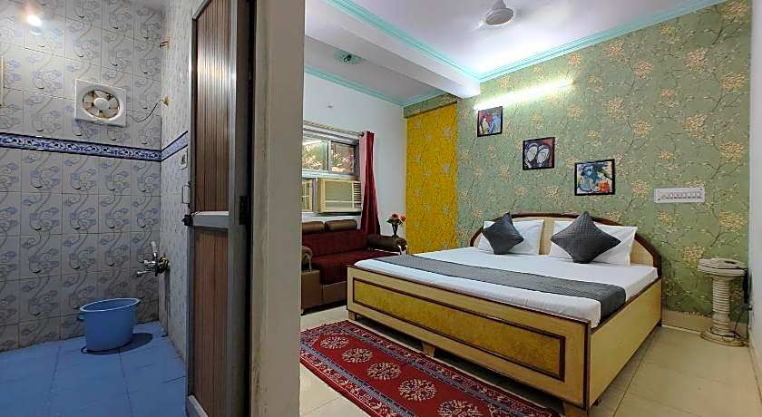 Hotel Swarajya Palace