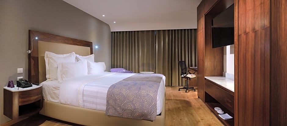 HS HOTSSON Hotel Silao