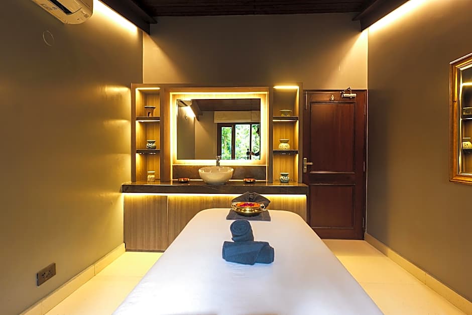 Anand Kashi by the Ganges, Rishikesh - IHCL SeleQtions