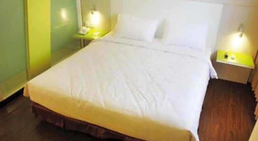 Everbright Ambon Hotel