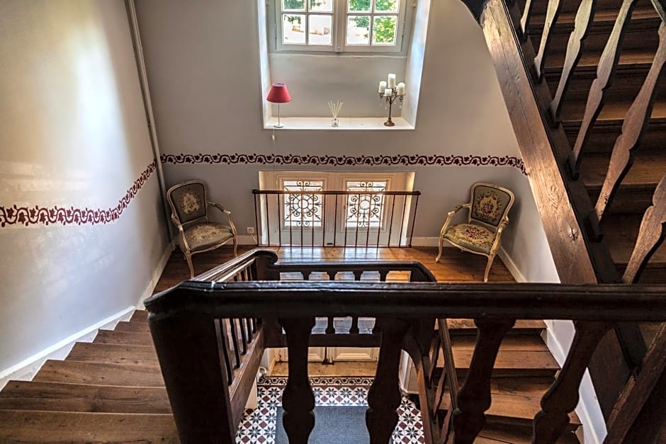 AU MANOIR DE LA BARRE