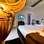 Escape Luxury Suite - CA Domus Collection