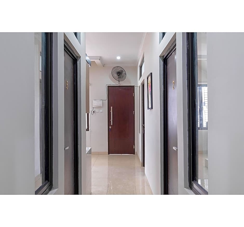 OYO Life 3248 Vision Residence Karawang