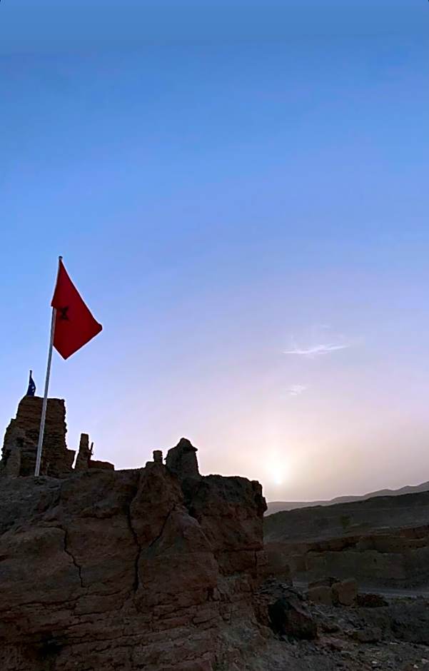 Auberge camping café restaurant Relax Tazoulait