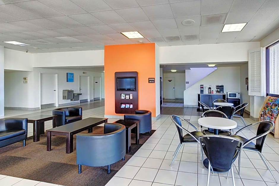 Motel 6 Houston Hobby