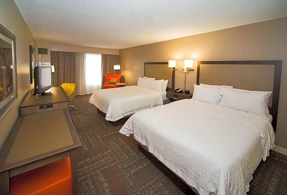 Hampton Inn By Hilton & Suites Valdosta/Conference Center