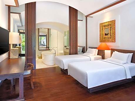 Tropical Terrace Twin Room