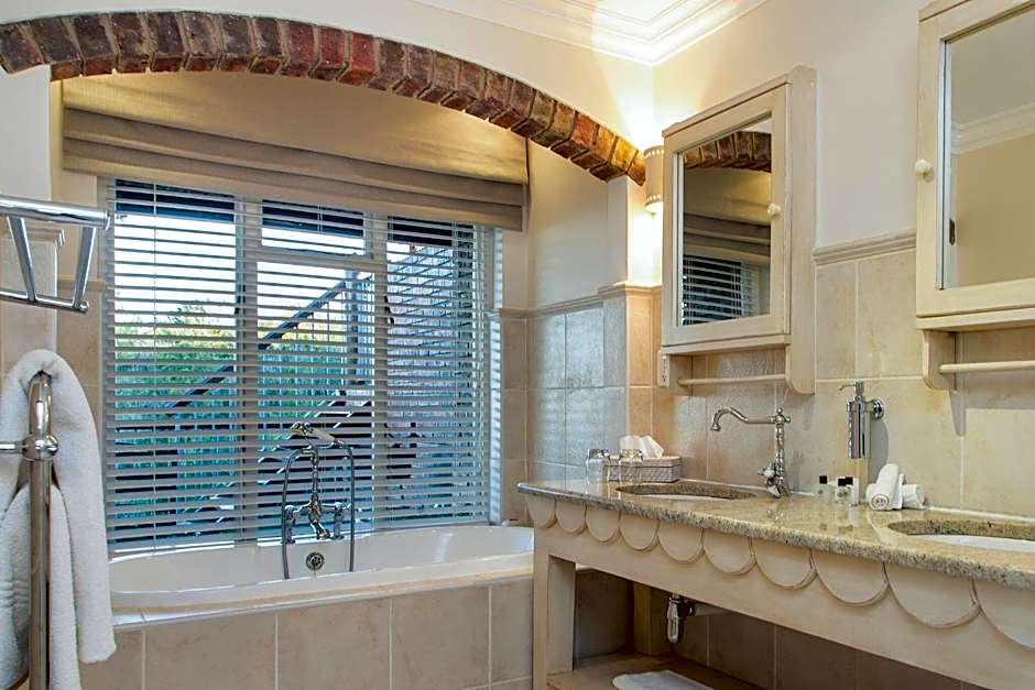 The Fernery Lodge & Spa