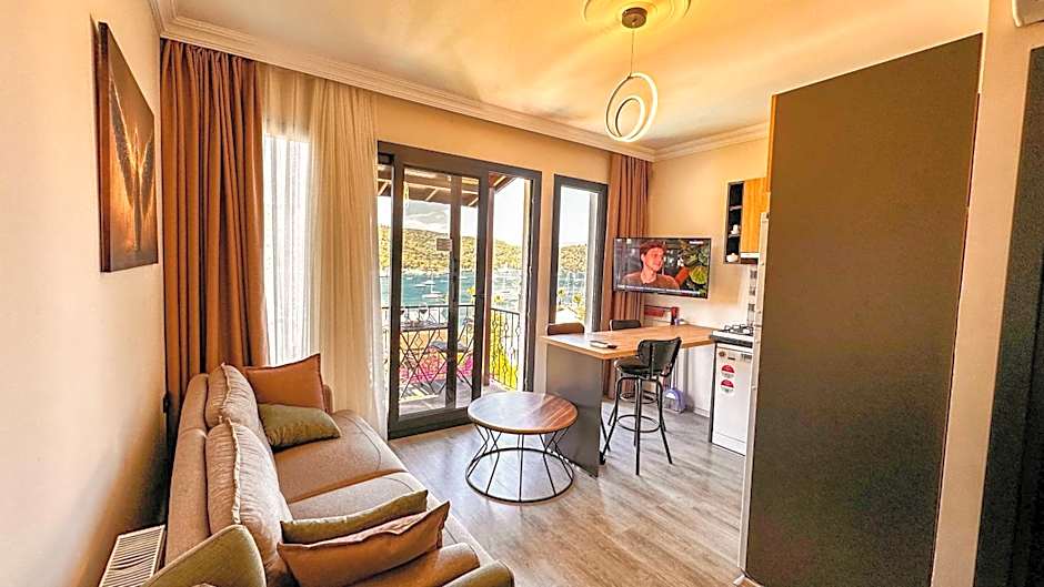 Mykonut Boutique Suites