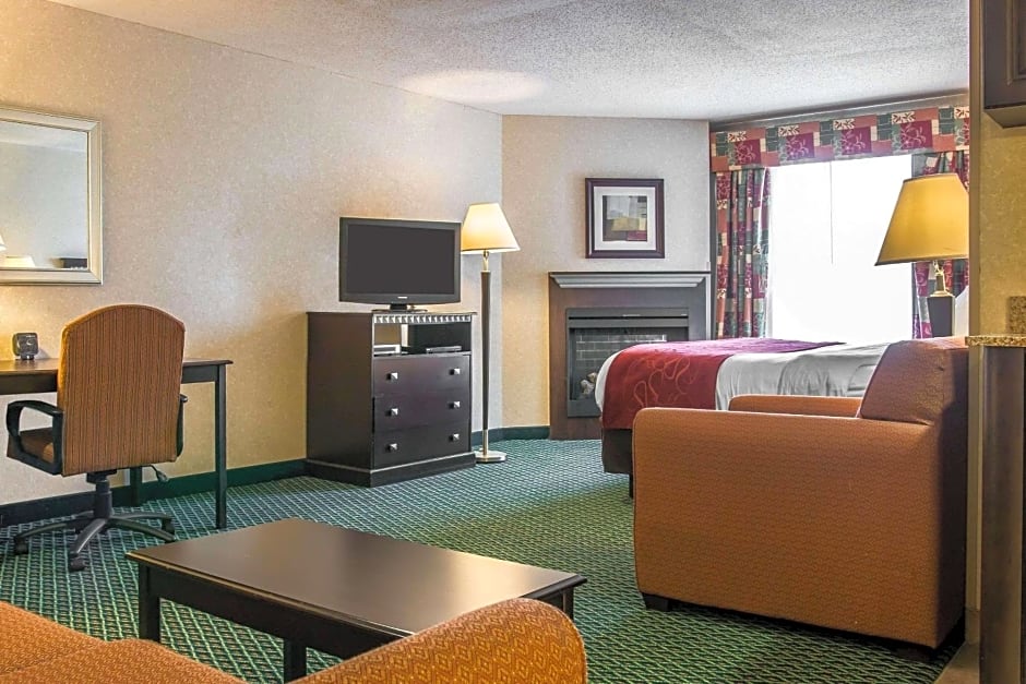 Comfort Suites Canton