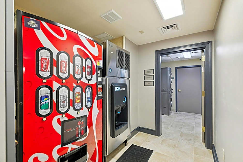 Country Inn & Suites by Radisson, Covington, LA