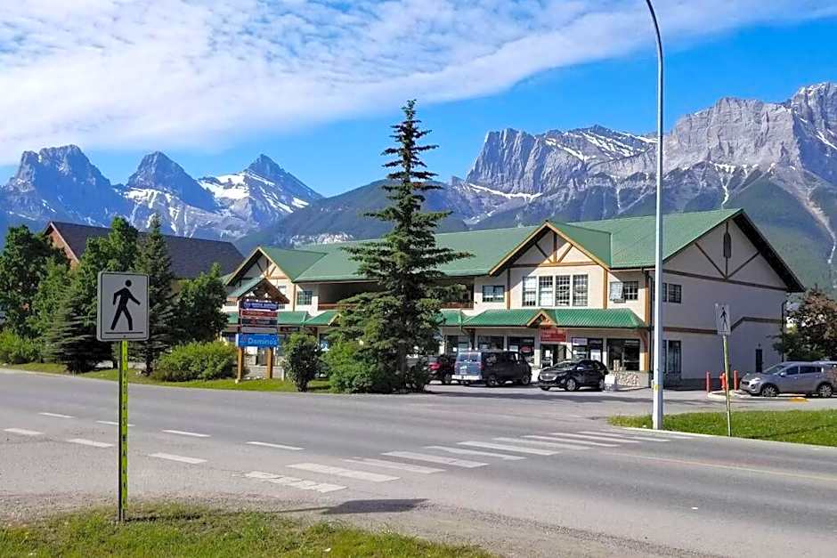 Mountain Modern Hideaway