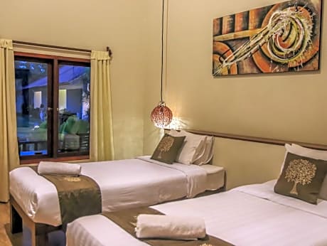 Superior Twin Balcony