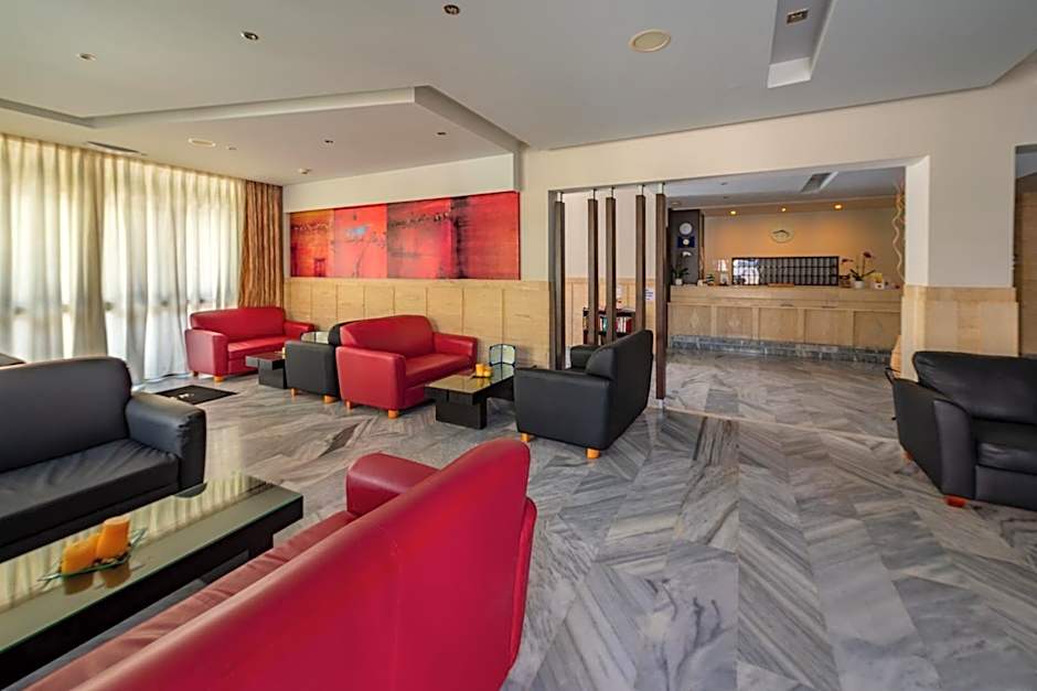 Dimitris Paritsa Hotel