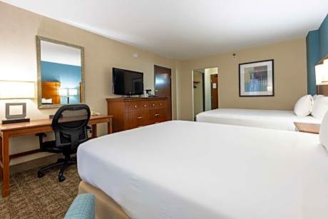 Superior Queen Room with Two Queen Beds