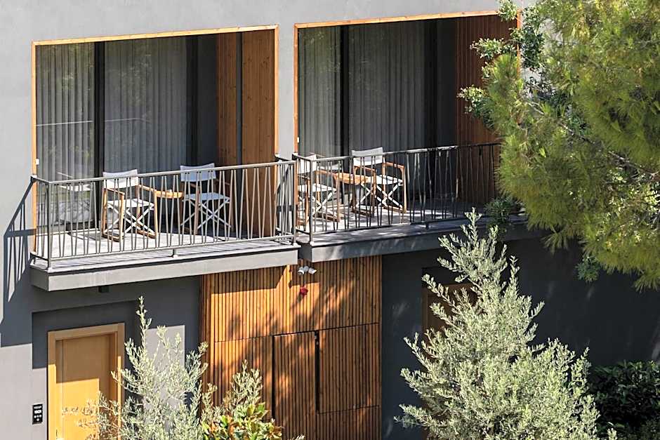 Unique Life Style Hotel