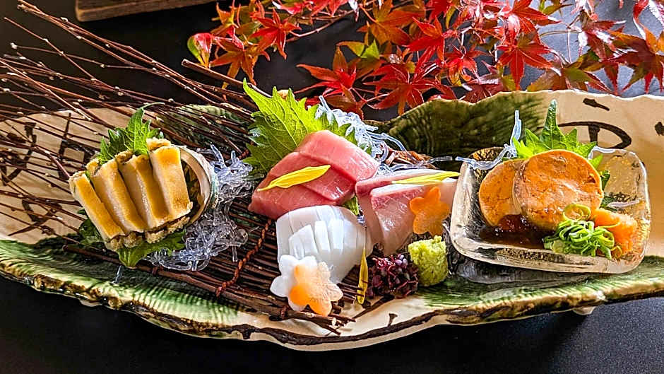 Shunjuan Hasshokaku Mizunowo