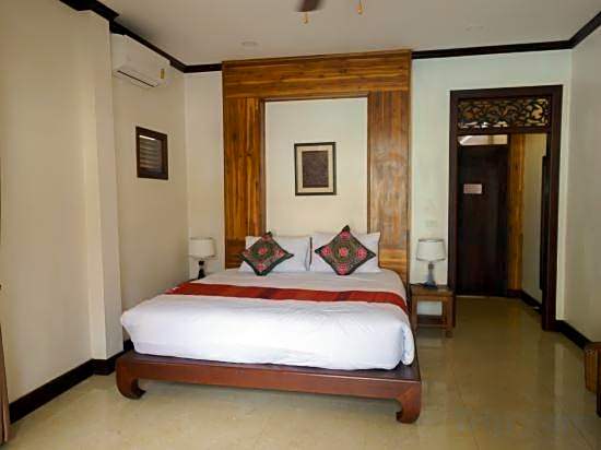 LUX Hotel