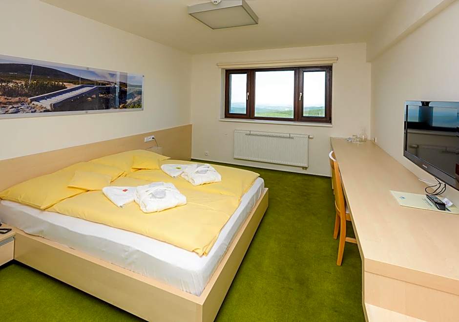 Horsky Hotel Friesovy Boudy