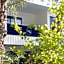 Holiday House Palm Springs